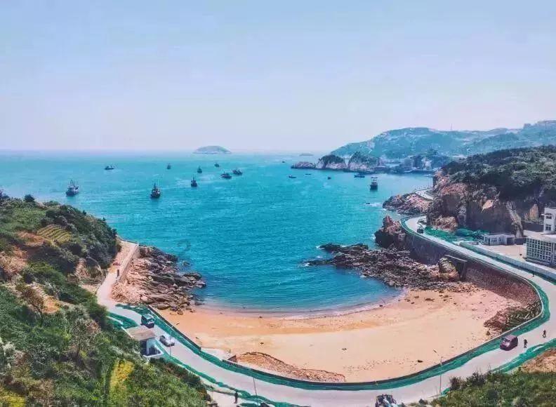 让人心动的惊艳宝藏文案：采世界之温柔，与明月同赠你